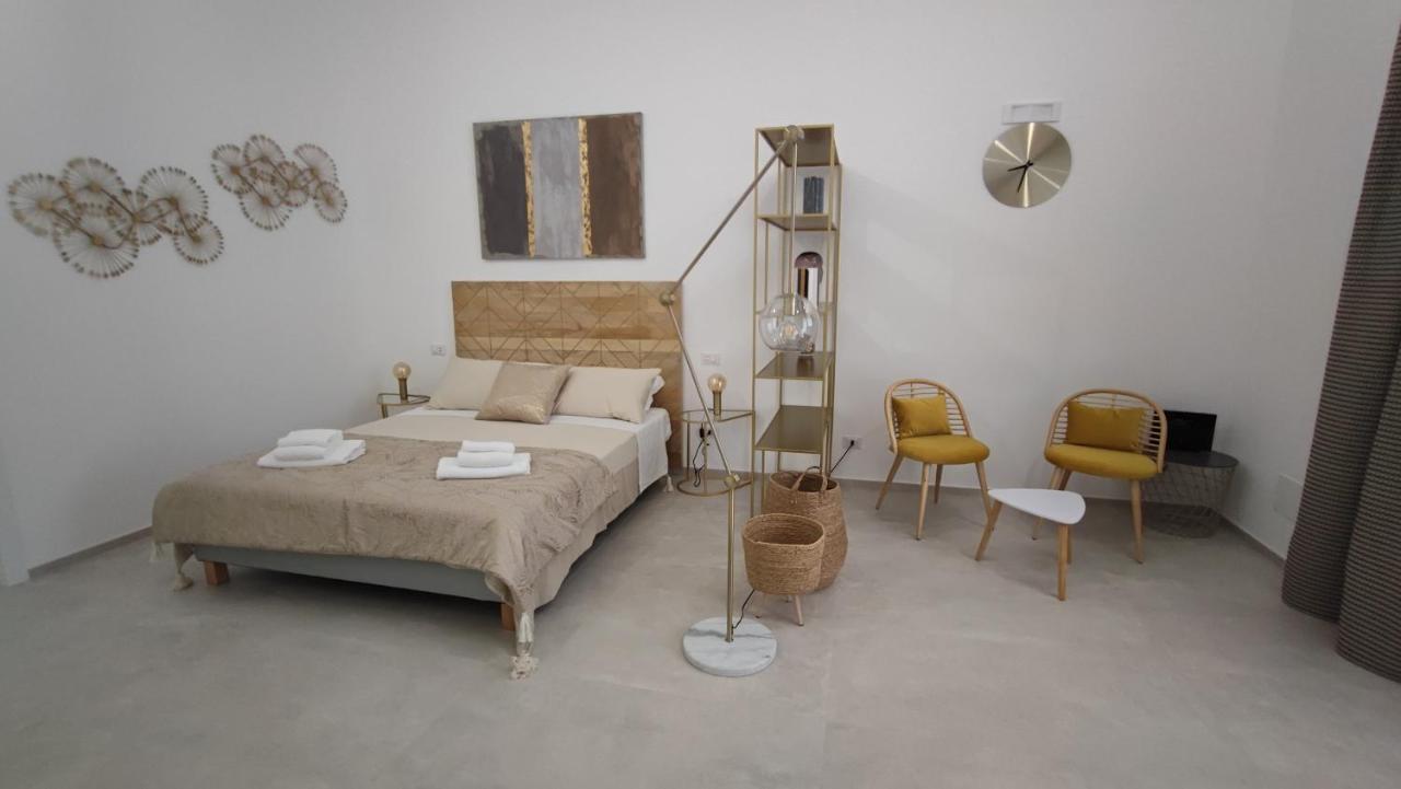 Dimore Gilas - Suite Golden Monopoli Exterior photo